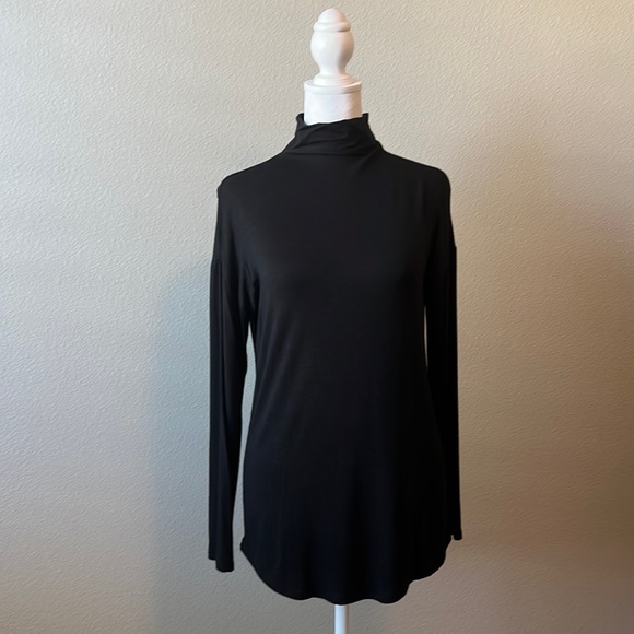 Amazon Daily Ritual Ladies Black Mock Neck Long Sleeve Tissue T Shirt Size Small - Picture 2 of 8